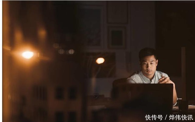 身上藏着“生发穴”,每天按1按,白发没了,发量多了