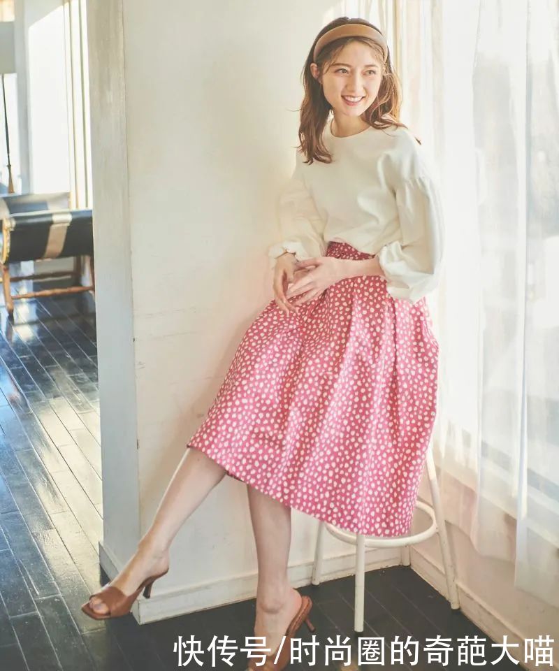 女生都值得看的日系模特搭配，各种风格轻松驾驭，分分钟就学会