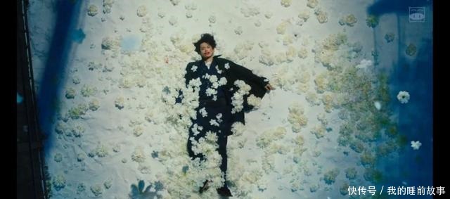 鼻祖|一个死得最多的日本作家,凭什么被奉为“丧神鼻祖”