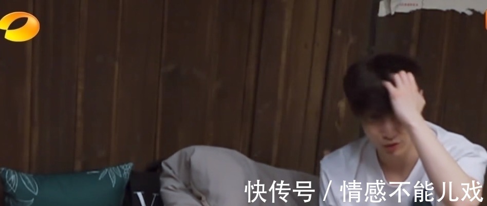 向往的生活|張藝興的歌為什么不紅？何炅和黃磊聯(lián)手指出了問(wèn)題所在！