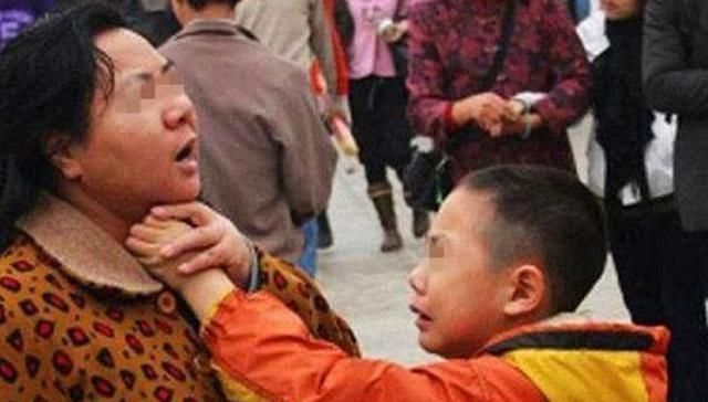 你家|将来不孝顺的孩子,小时候就有这4个信号,快看看你家娃有吗?