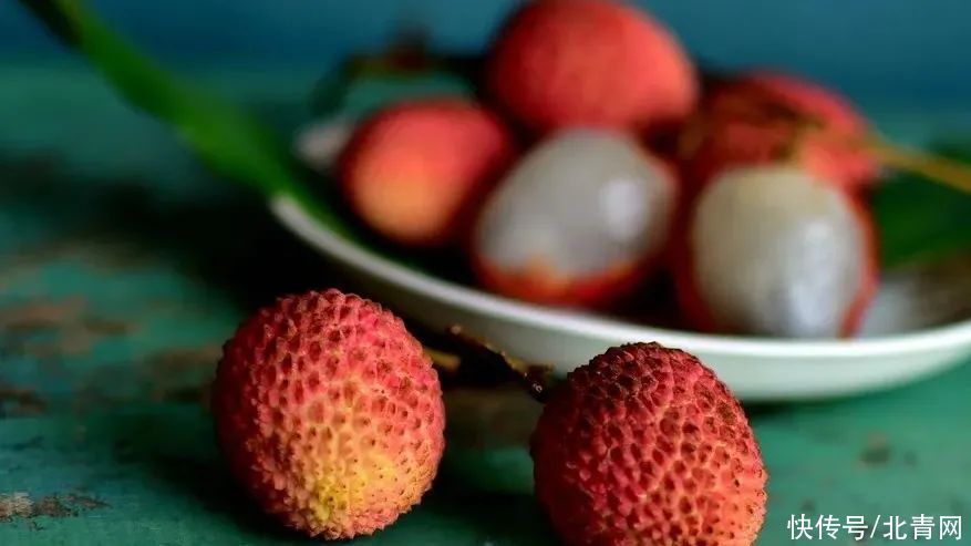 夏季佳果|这是夏季佳果，补肝养血安神益智，但尽量别这么吃