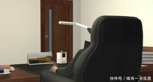 李老板|熊出没中难以解释的5件事,熊大熊二身世成谜,光头强有个弟弟?