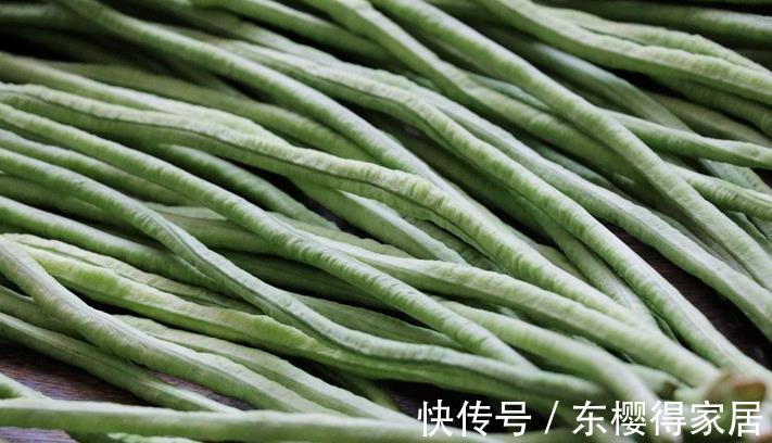 玉米粉|夏季要常吃豆角,教你简单做法,不炒不凉拌,顺应时节全家受益
