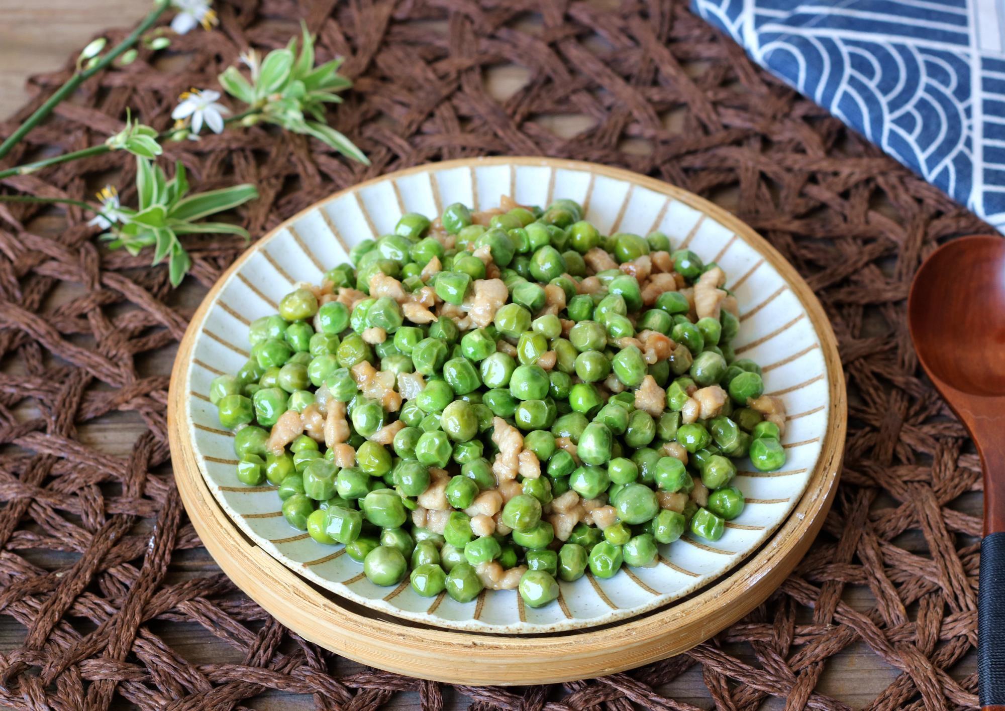 炒豌豆|春季黄金期，不管有钱没钱，建议常给孩子吃这菜，长得快体质好