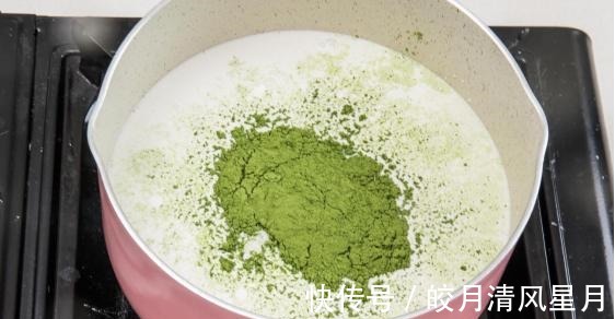 自己在家也能做抹茶西米冻，做法超简单，质地Q弹又筋道！