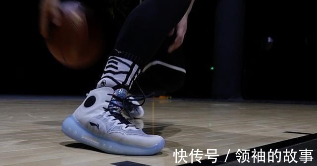 碳板 除了价格没缺点,TOP1的团队旗舰实战鞋驭帅14有多强!