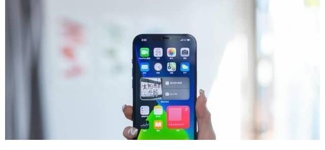 iphone12|九月份买手机不用愁，考虑这三款不会出错，都是高性价比