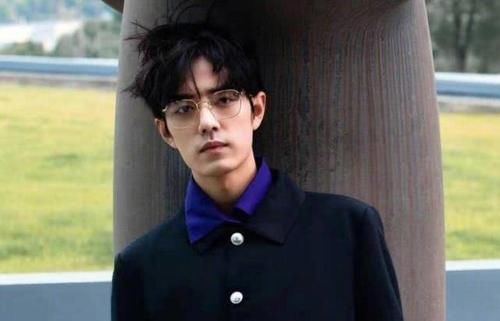 蓝台|肖战顶流定位无可撼动两大电视台为他辟谣,46万人线上为他投票