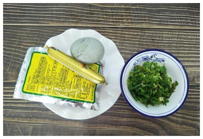 皮蛋豆腐新吃法,皮蛋不溏心不粘刀,爽口滑嫩,学会不用去饭店了