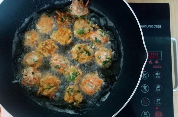 好吃|这才是胡萝卜最好吃的做法，做法简单超美味，大人小孩抢着吃！