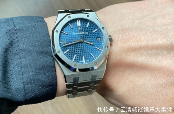 八角形|男人的毒物,爱彼那迷人的八角形皇家橡树蓝盘15500让人心动