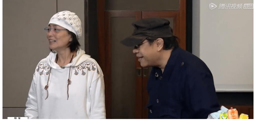 《導(dǎo)演請就位》最新一期，蔡康永是故意輸?shù)模蛴?個(gè)