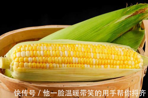 保鲜袋|保存玉米,直接放冰箱,还是煮熟再冷冻?教你一招,新鲜不变味