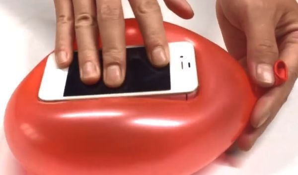 把气球装水放冰箱里冻一冻,好多人不知道有啥用,学会受用一生!