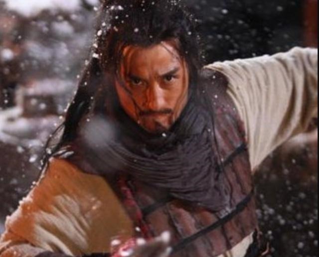 禁军@林冲的职位是八十万禁军教头,相当于现代的什么级别看完秒懂