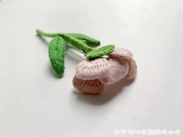 母亲节送给母亲的花朵,应让它从我们的手中盛开,康乃馨花朵教程