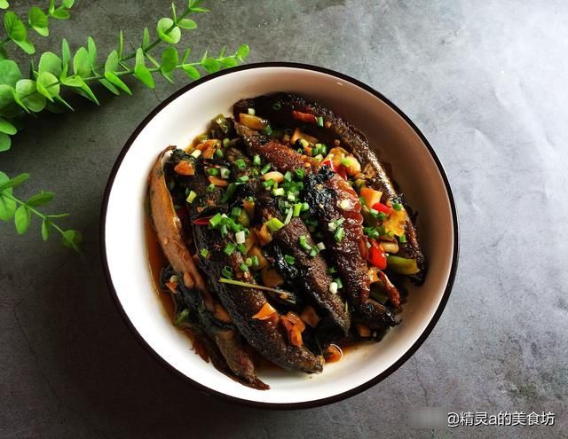 它是“水中人参”，味道鲜美营养高，简单烧一烧，全家一起补身体