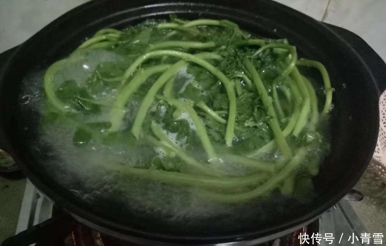 止咳|天冷了, 这汤多做给孩子喝, 润肺止咳, 常喝提高免疫力, 孩子很爱喝!