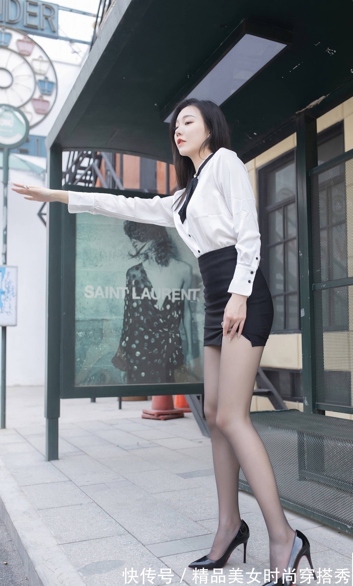 穿搭 白色的衬衫下搭黑色的包臀裙,黑与白的搭配总是那么的经典有型