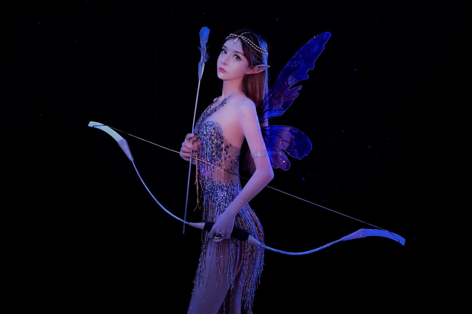 小姐姐|时尚精致的COOS服装, 搭配起来更好看, 你喜欢COOS服装吗