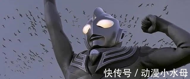 小姐姐|迪迦与丽娜漫展相遇,激动之余相互拥抱,没想到时间是把杀猪刀