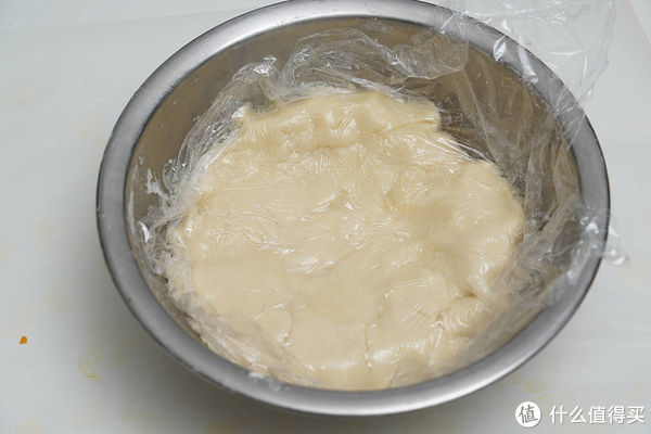 黄馅|老纪烘焙工坊 篇三十:中秋节它来了!今年教你奶黄流心月饼,好吃的不行,而且非常简单,有手就行