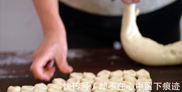 自制|快中秋节了,教你自制五仁月饼,简单零失败,待客送人都有面子