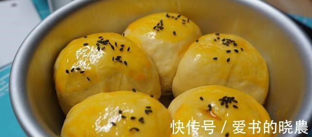 做法|蜂蜜小面包,不仅口感好,做法也简单,而且一口气还做了不同造型!