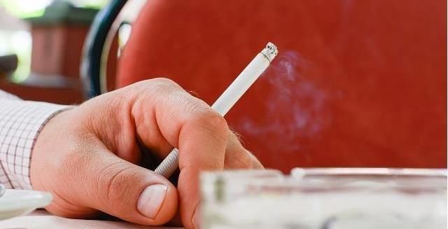 戒烟也有门路若能坚持做好3点,或许烟瘾也会逐渐变小