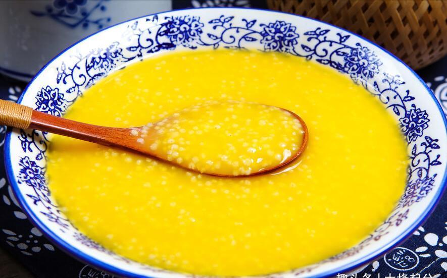 小米|夏天多吃小米,煮小米粥,不要直接下锅,多加2步,米油多又香浓