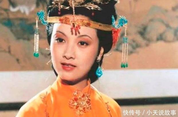 此人才是红楼梦中的大佬,表面老实内心狡诈,将王熙凤耍得团团转