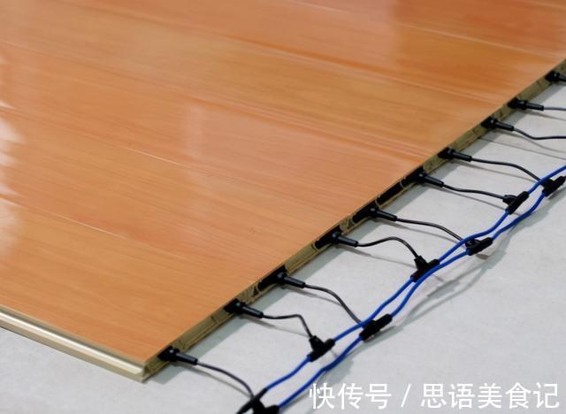 防水|地暖已经过时了,下次装修换成“自热地板”,节能省电,还舒适