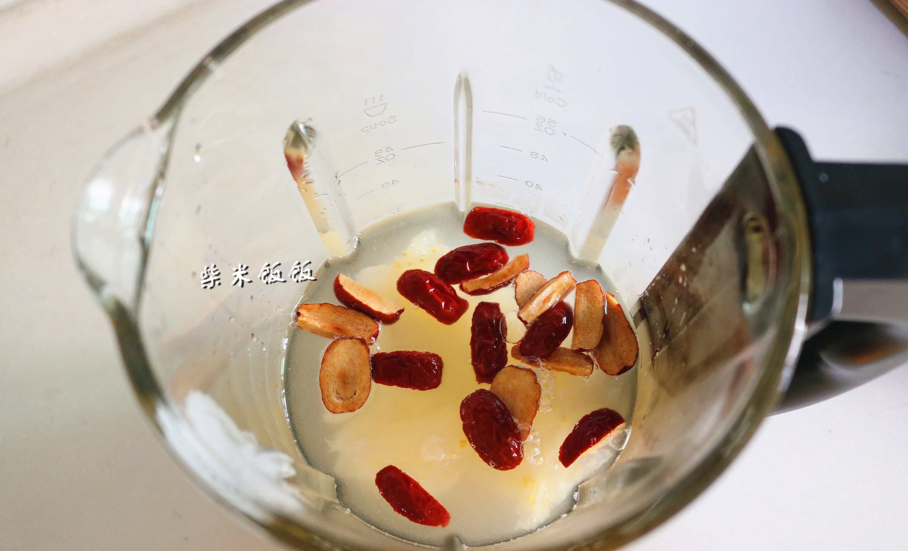 女人想要不显老,早餐多喝它,胶质满满,比牛奶强