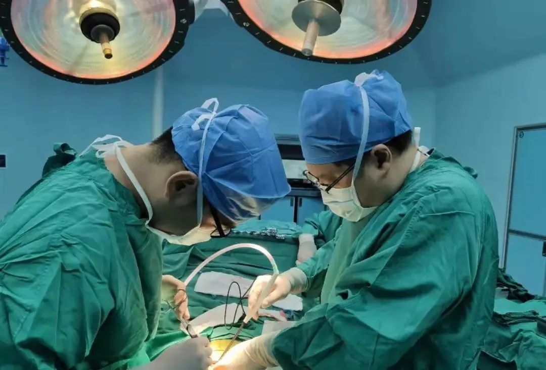 喝下一杯养生茶，宁波27岁小伙入院紧急手术！竟是因为这个动作