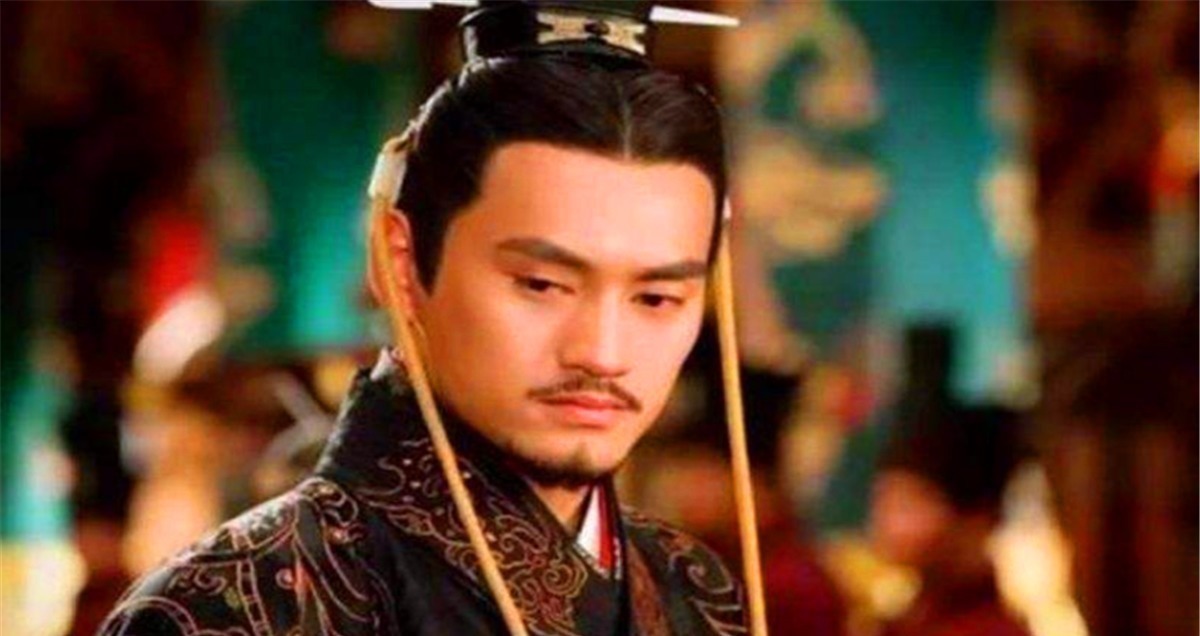 臣属们&王莽的头颅有何价值,历代皇帝为何将其视作珍宝收藏?原因很简单