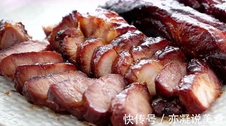 叉烧肉的家庭做法，先腌后焖，不加水不加油，鲜嫩多汁，香气四溢