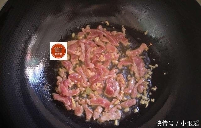 想让黄豆芽炒起来更好吃,去腥提香很简单,照着做人人都争着吃!