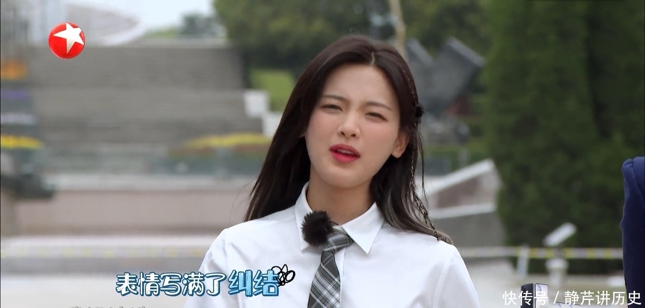 景甜 杨超越连登三期《极挑》,被曝常驻到宝藏行,看了背后公司不意外