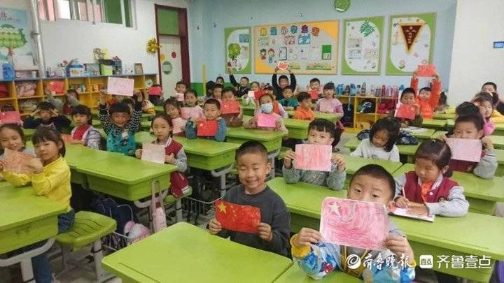 汇诚小学|童心追梦，入队争先——汇诚小学一年级“分批入队”进行时