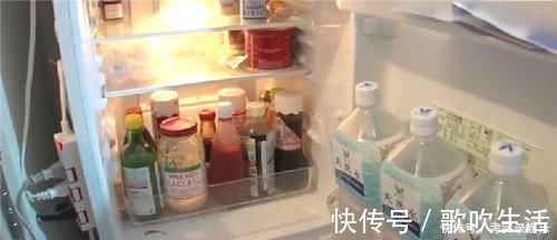 玄关|日本单身宅男9㎡小家,厕所巴掌大却有浴缸,玄关晾衣服格外整洁