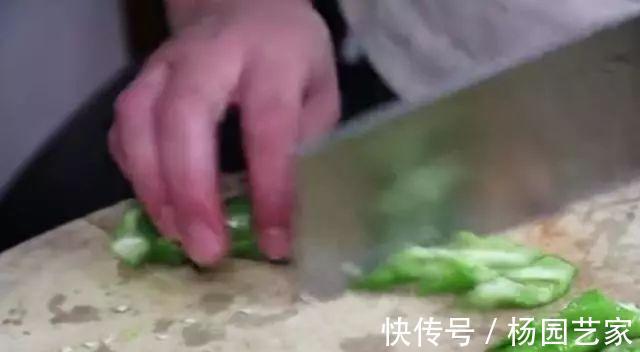 豆瓣酱|回锅肉好吃有诀窍,不能直接下锅,一定有这一步,吃起来肥而不腻