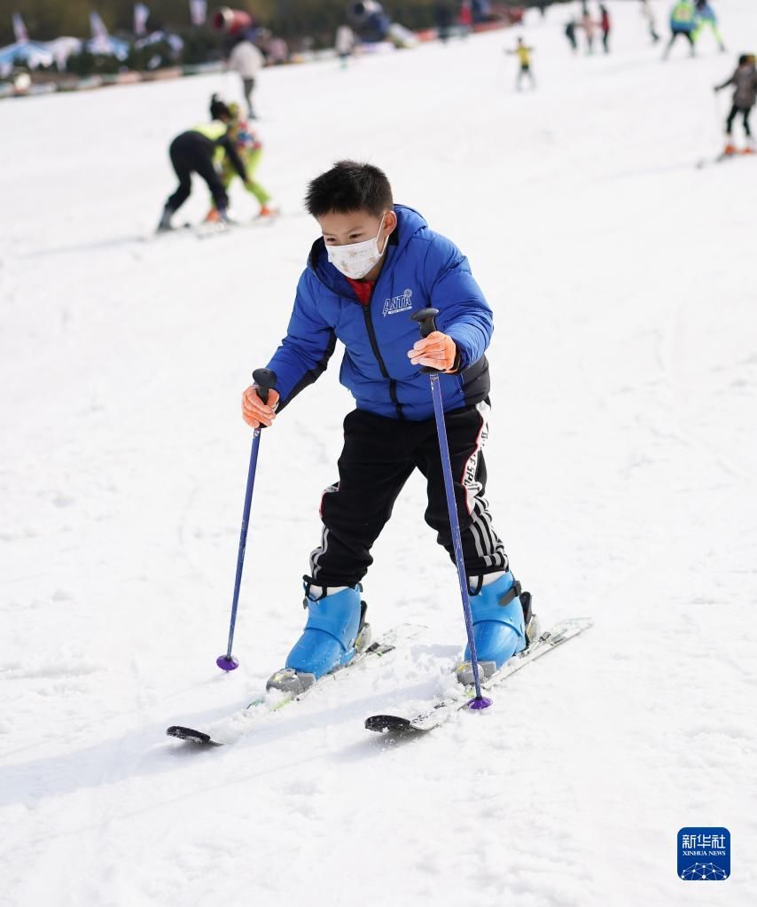 铁山寺滑雪场|全民健身-江苏盱眙：滑雪享冬日