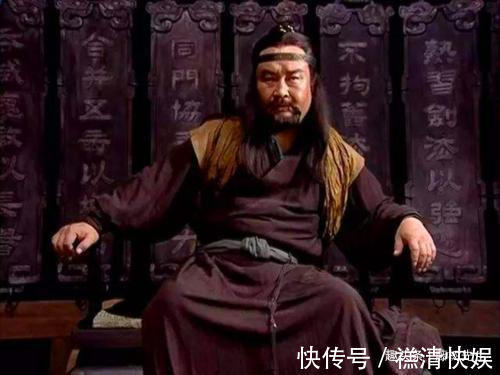 金庸先生!金庸先生三大癖好专黑一辈,专黑一姓,专黑一名