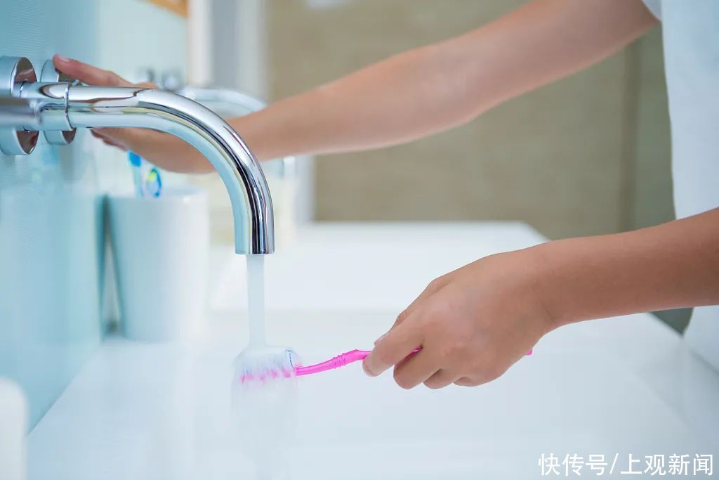 电动牙刷|电动牙刷和普通牙刷怎么选？正确的刷牙姿势了解一下→