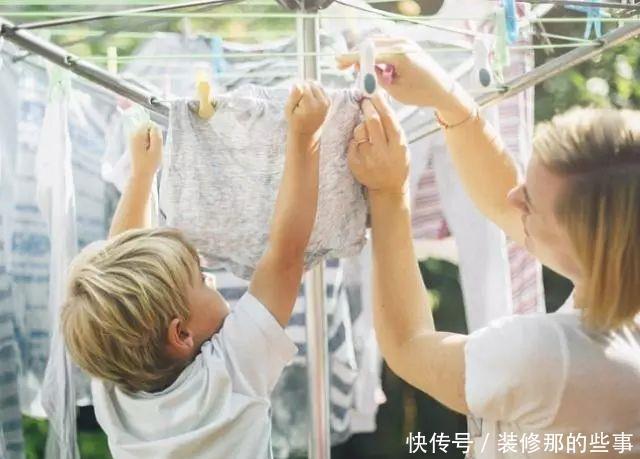 小苏打|洗衣服时,往里撒把“小东西”,衣服再脏污,也能干净崭新!