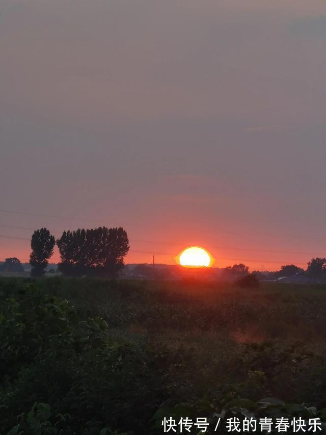 |笑话:请问你是在几岁的时候,失去你的初吻的