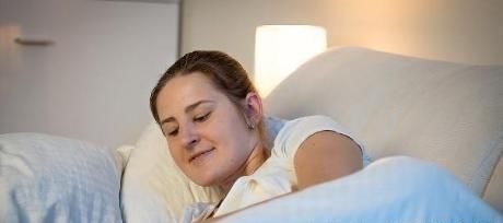 食物|心情烦躁失眠怎么办?调整心态,常吃此3种食物,助你拥有好睡眠