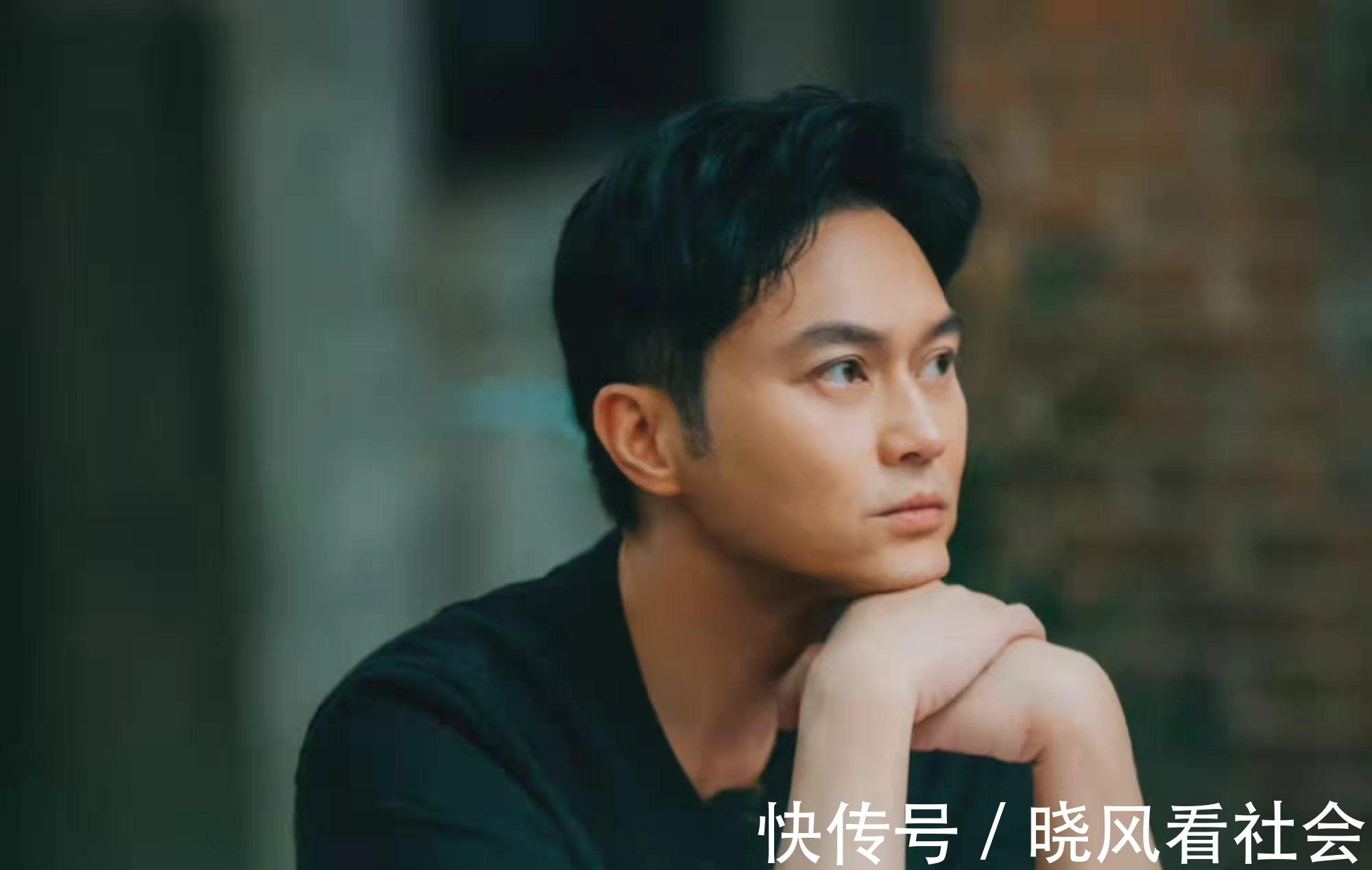 《大湾仔的夜》首播，手忙脚乱，翻车现场引尴尬，收视率竟第一