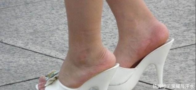 女性|细跟鞋是美丽女人的代表,拥有细跟鞋的都是追求时尚的女性!